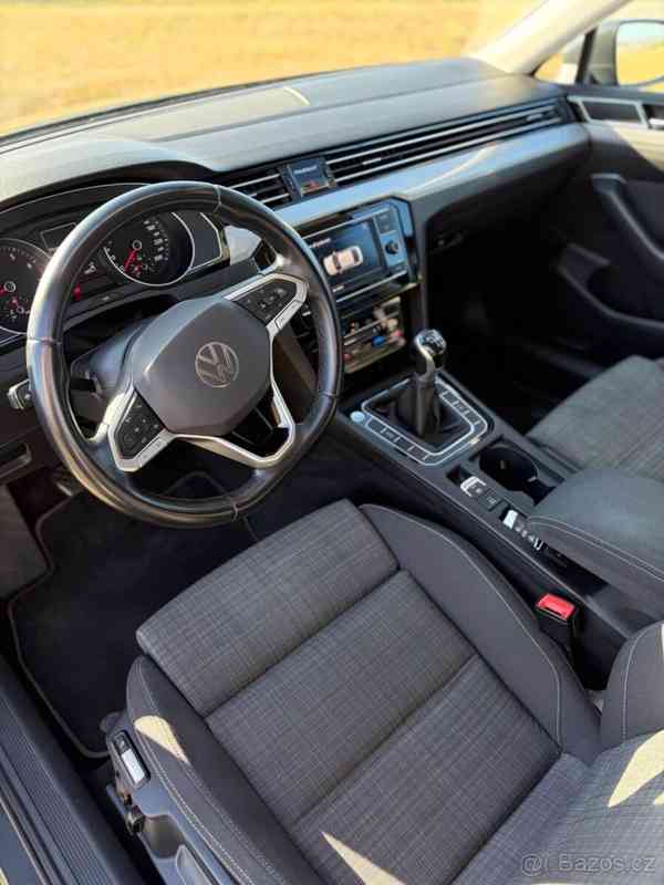 Volkswagen Passat 1,5   B8 Facelift 2020 - foto 5