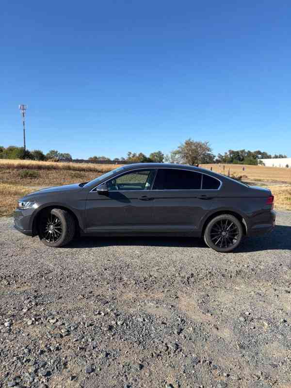 Volkswagen Passat 1,5   B8 Facelift 2020 - foto 2