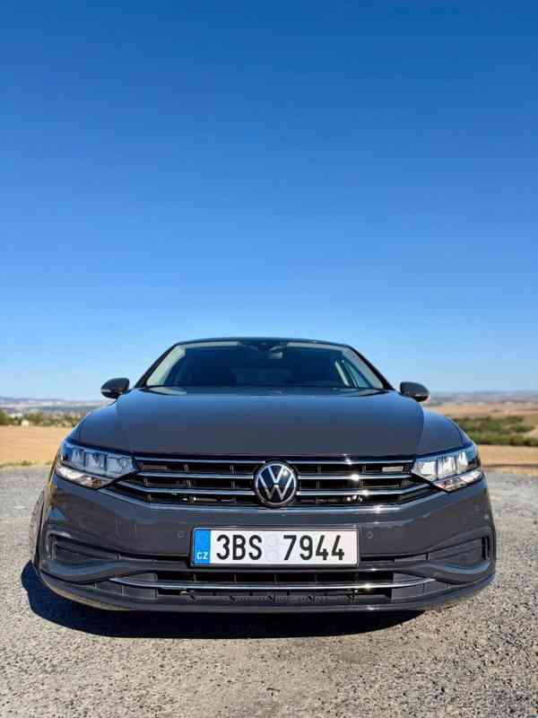 Volkswagen Passat 1,5   B8 Facelift 2020 - foto 1