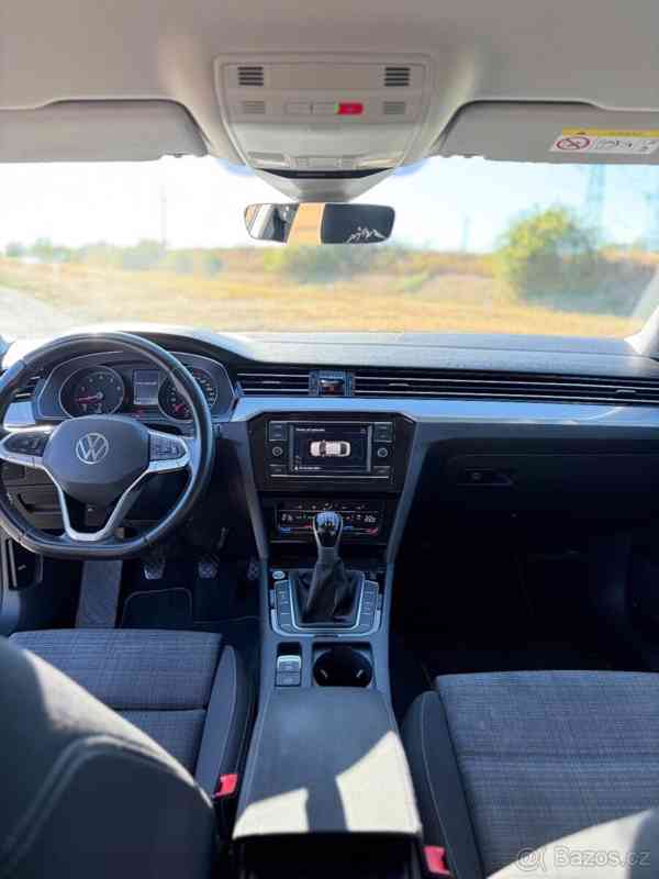 Volkswagen Passat 1,5   B8 Facelift 2020 - foto 9