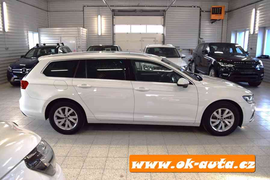 Volkswagen Passat 2.0 TDI COMFORT DSG PRAV.SER.VW rv 2021  - foto 6