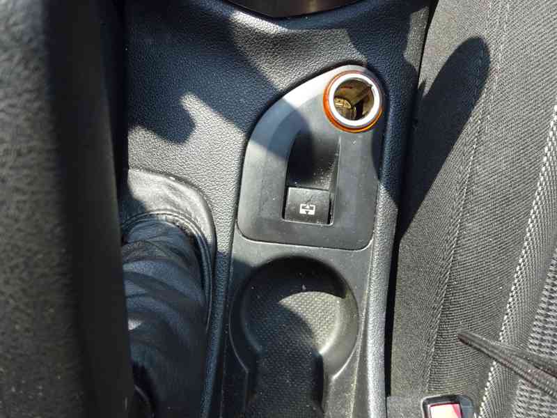 Peugeot 308 2.0 HDI r.v.2008 Panorama stk:8/2025 - foto 13