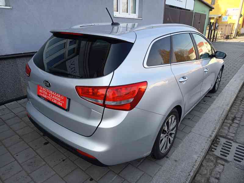 KIA Ceed 1,6GDI SW NAVI ČR 1.majitel - foto 12