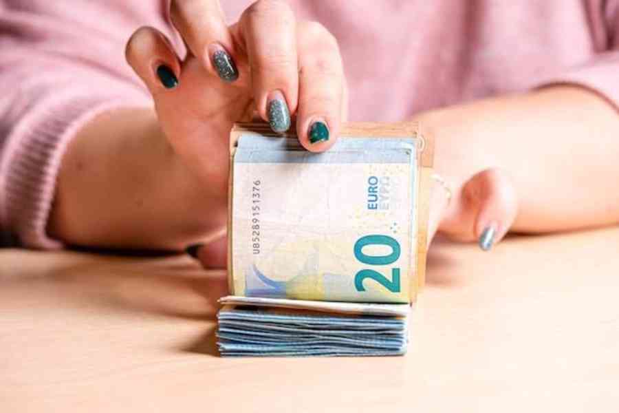 Potřebujete investici nebo velkou půjčku od 15 milionu Kč - foto 1