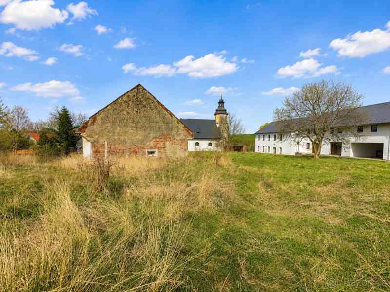 Prodám stavební pozemek 751m2, obec Hlinka - foto 4