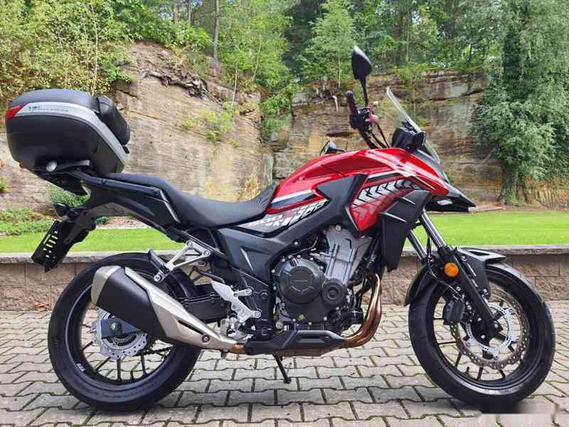 Honda CB 500 X - TOP STAV - 6000 KM 35 KW 115.000,- Kč - foto 11