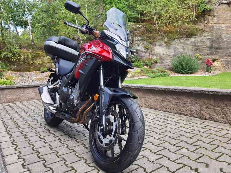 Honda CB 500 X - TOP STAV - 6000 KM 35 KW 115.000,- Kč - foto 12