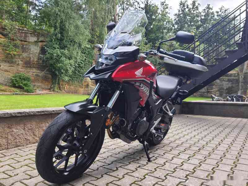 Honda CB 500 X - TOP STAV - 6000 KM 35 KW 115.000,- Kč - foto 2