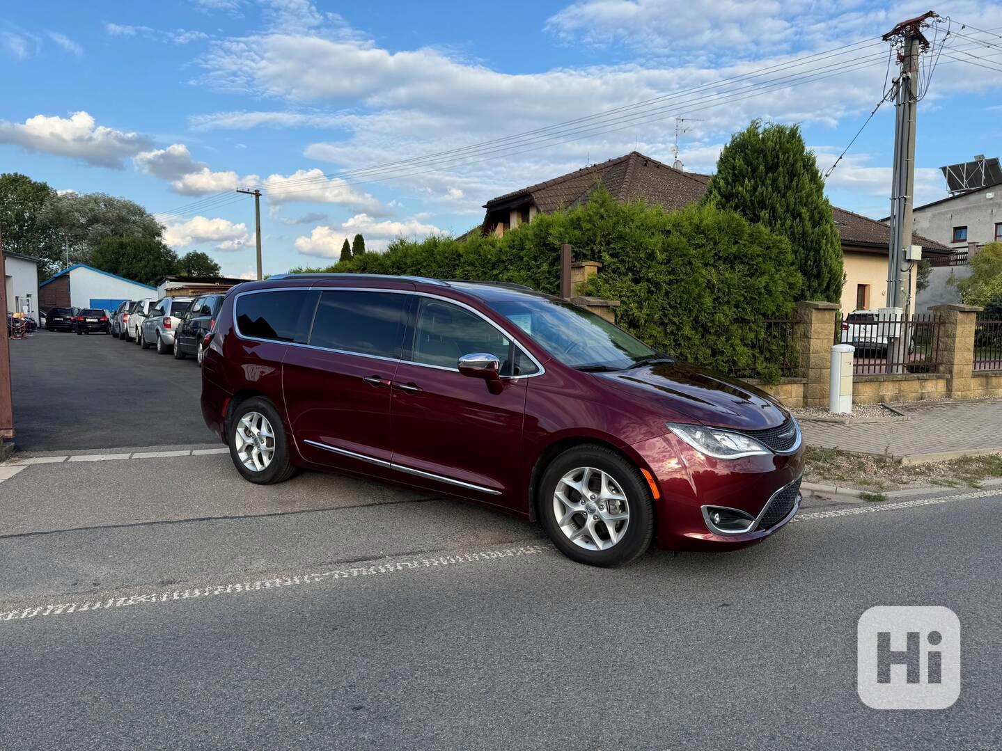 Chrysler Pacifica 3.6 Limited Sunroof 2019 DPH - foto 1