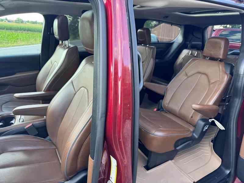 Chrysler Pacifica 3.6 Limited Sunroof 2019 DPH - foto 16