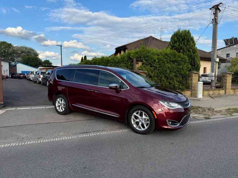 Chrysler Pacifica 3.6 Limited Sunroof 2019 DPH - foto 1