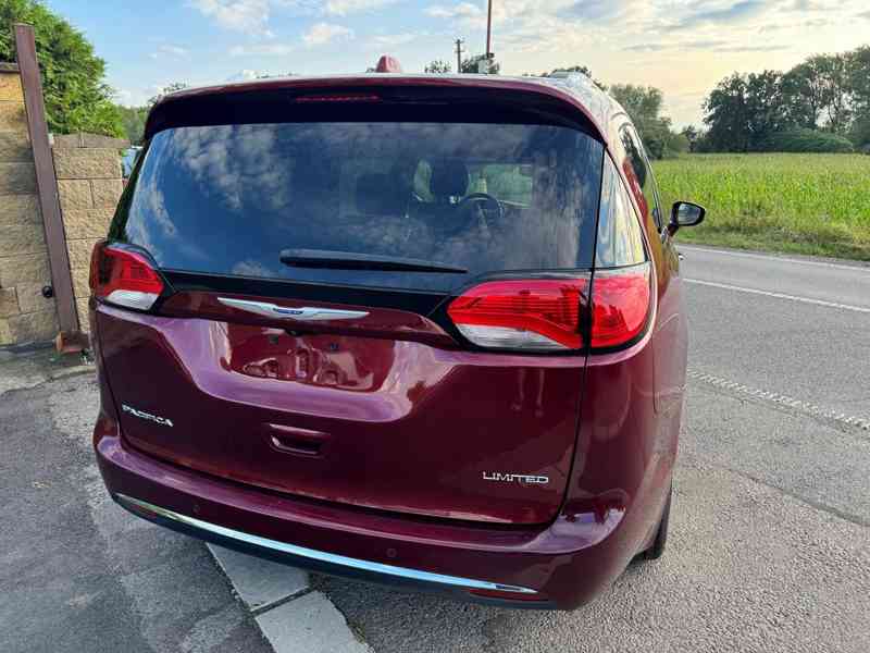 Chrysler Pacifica 3.6 Limited Sunroof 2019 DPH - foto 5