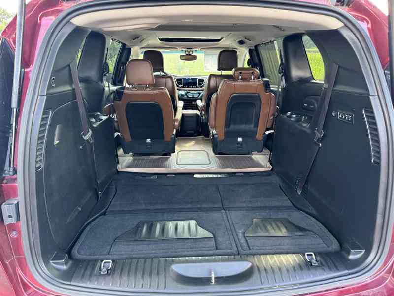 Chrysler Pacifica 3.6 Limited Sunroof 2019 DPH - foto 8