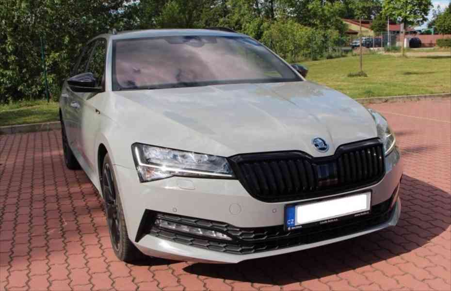 Škoda Superb 2,0   2roky záruk,40t km,147kW,1.maj - foto 8