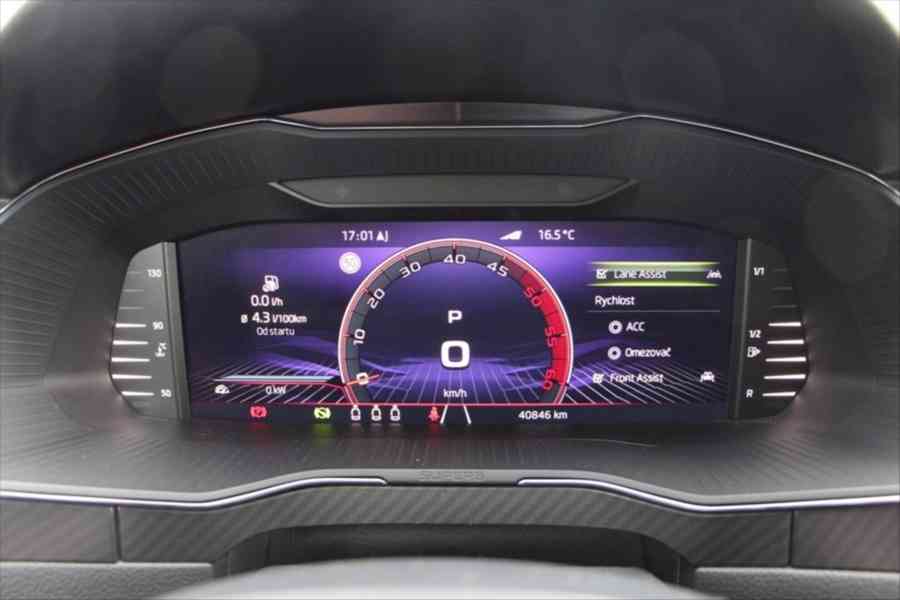 Škoda Superb 2,0   2roky záruk,40t km,147kW,1.maj - foto 11
