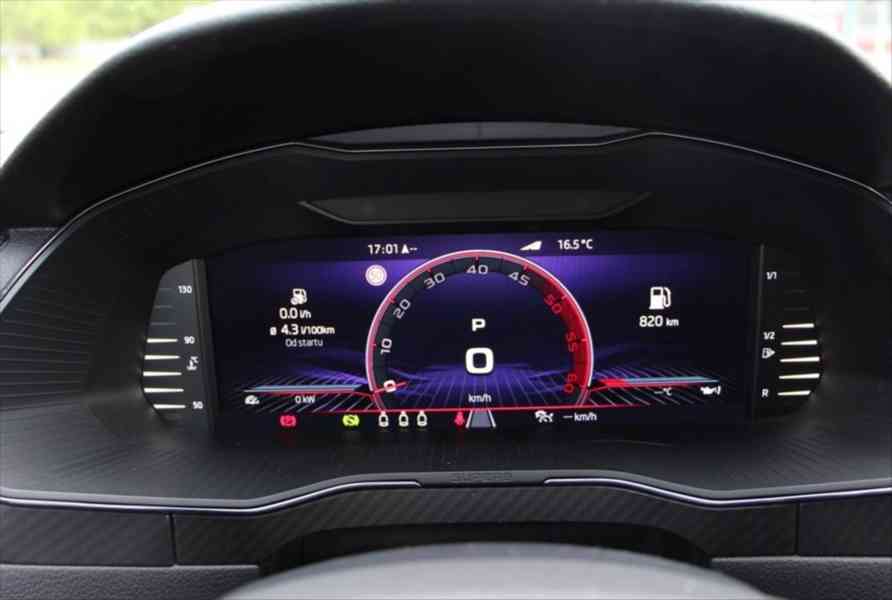 Škoda Superb 2,0   2roky záruk,40t km,147kW,1.maj - foto 15