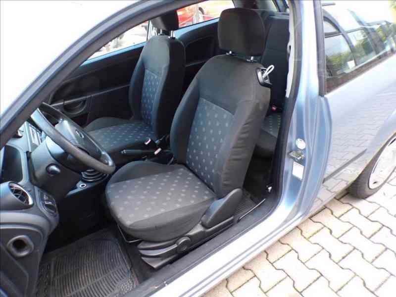 Ford Fiesta 1,3 i KLIMATIZACE-HNED ODJÍŽDÍTE - foto 8