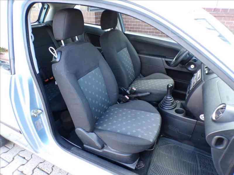 Ford Fiesta 1,3 i KLIMATIZACE-HNED ODJÍŽDÍTE - foto 12