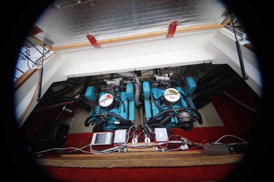 Motorova lod 8,5m - foto 5