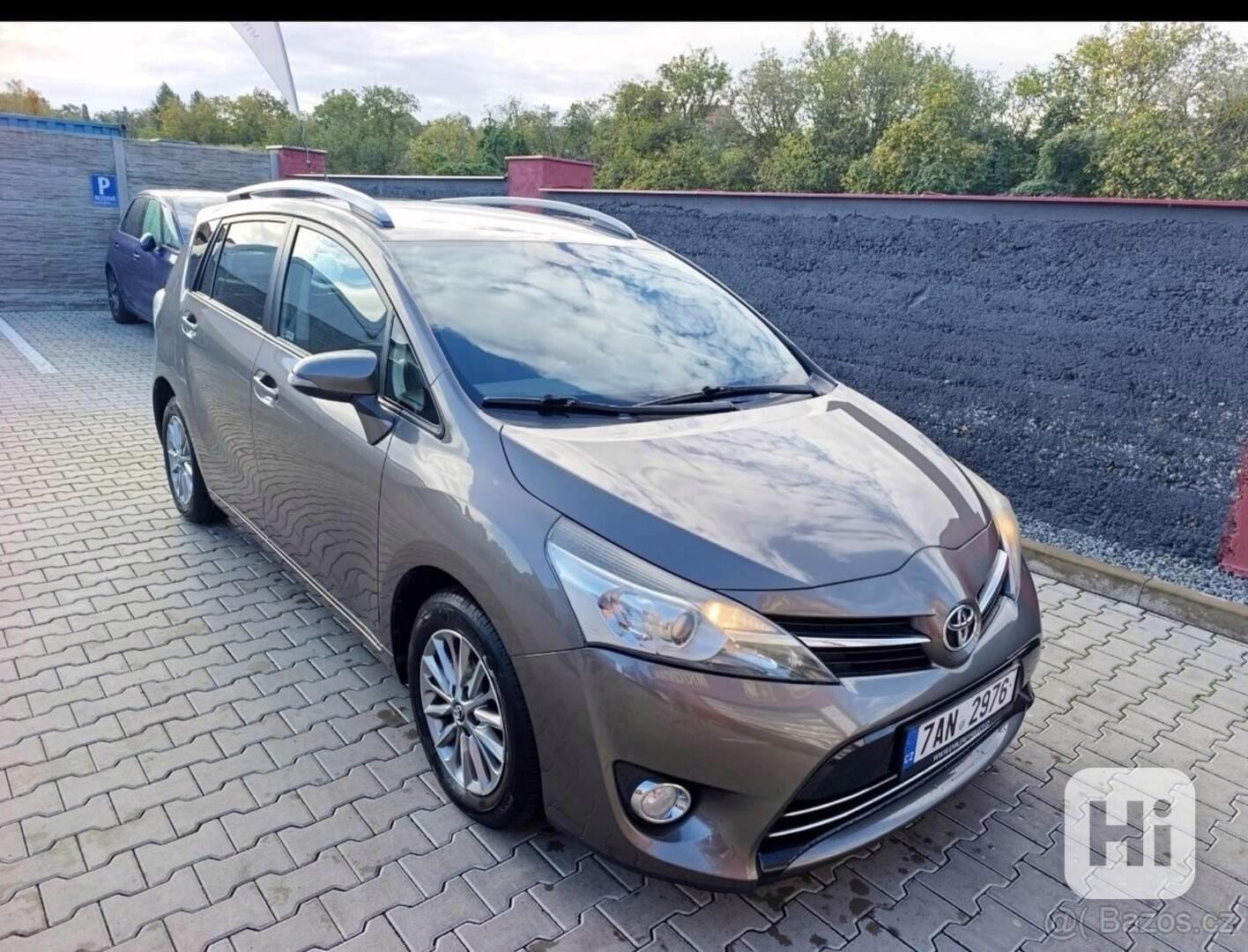 Toyota Verso 1,8 - foto 1