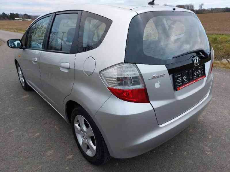 Honda Jazz 1.2 i-VTEC - r.v 2011  - foto 3