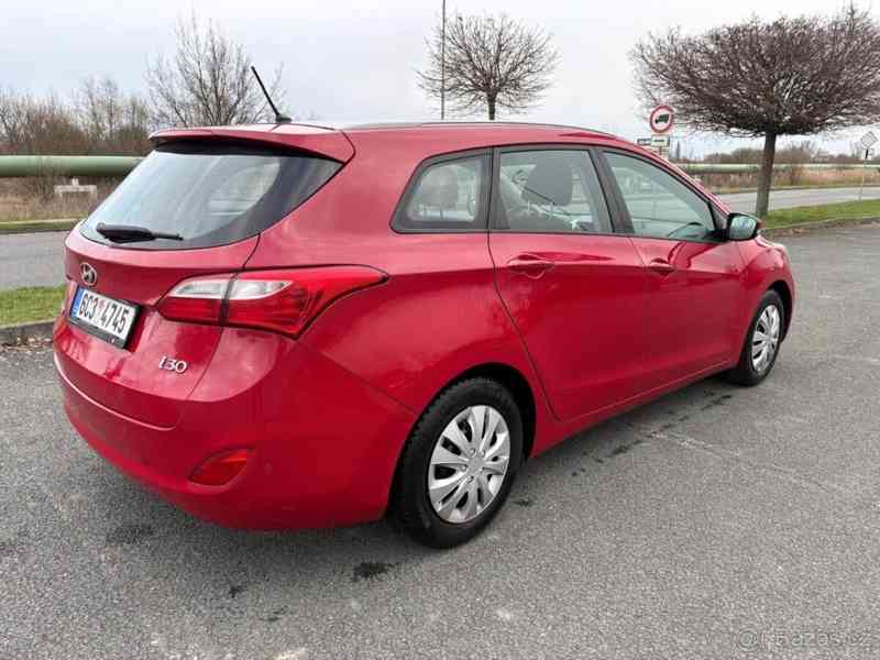 Hyundai i30 1,4   r.v. 2013, najeto 131 tis km - foto 3