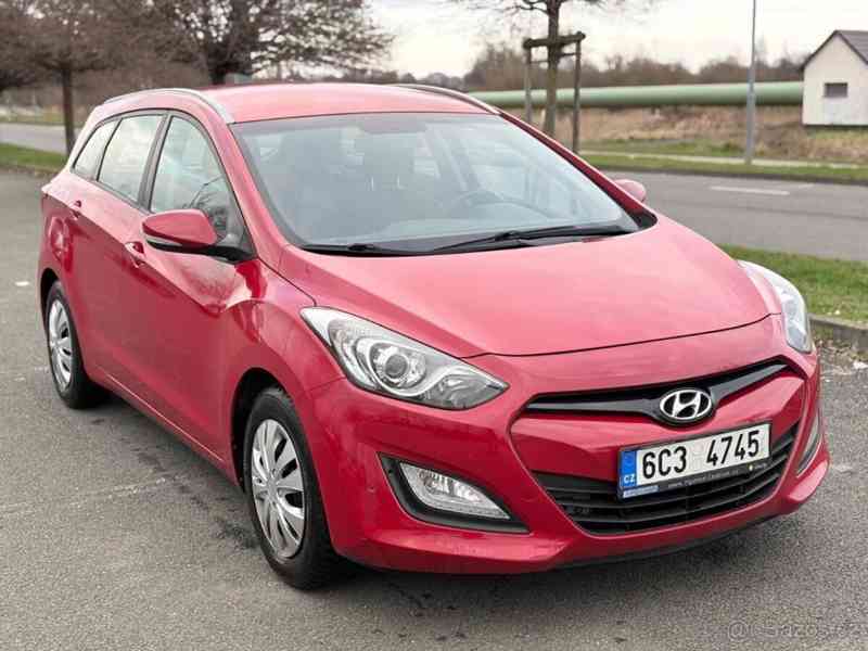 Hyundai i30 1,4   r.v. 2013, najeto 131 tis km - foto 17