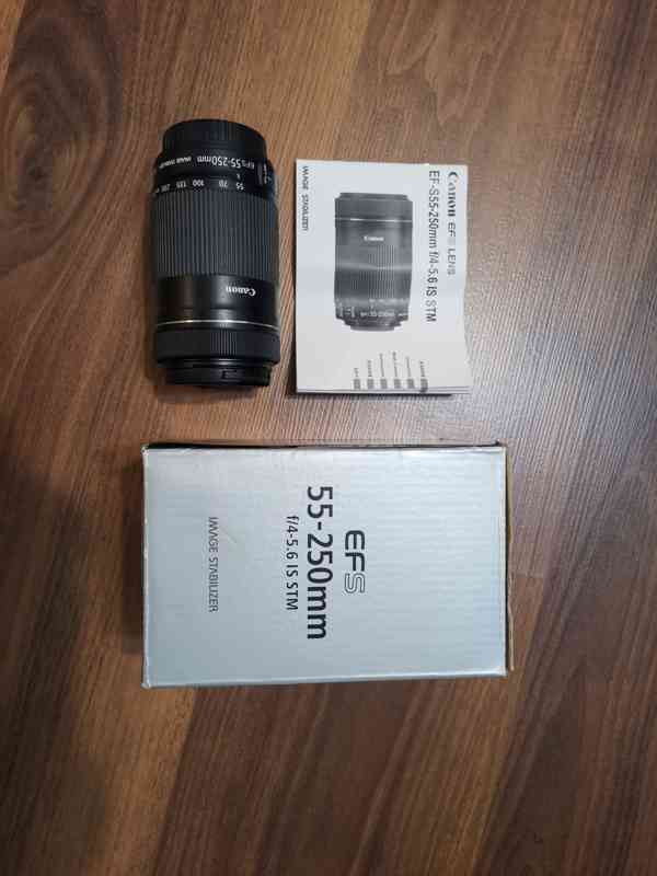 Canon EF-S 55-250mm f/4-5.6 IS STM - foto 2