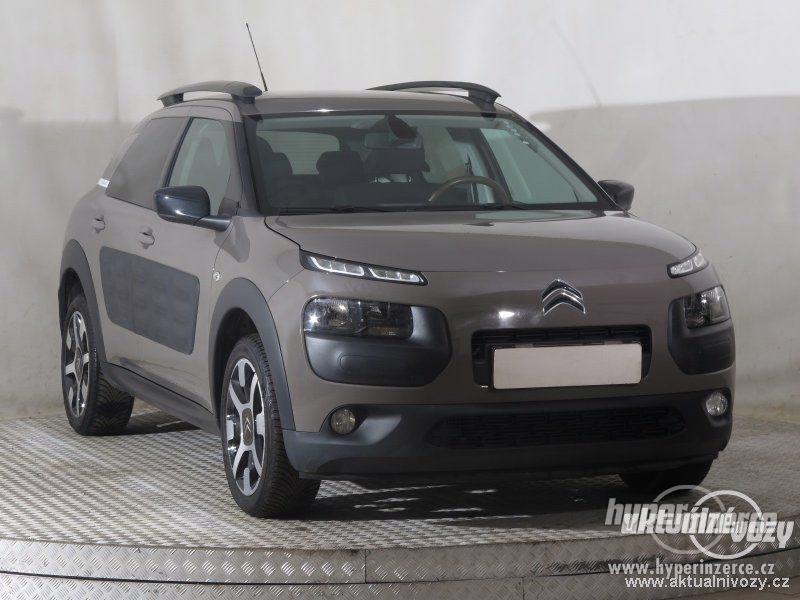 Citroen C4 Cactus 1.6 BlueHDi 73kW 1.6, nafta, 2016 - foto 1