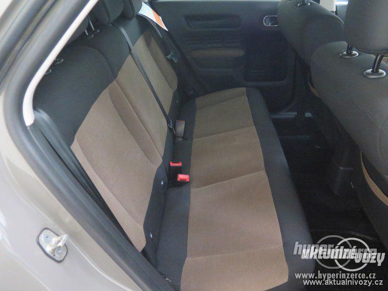 Citroen C4 Cactus 1.6 BlueHDi 73kW 1.6, nafta, 2016 - foto 7