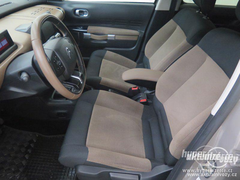 Citroen C4 Cactus 1.6 BlueHDi 73kW 1.6, nafta, 2016 - foto 14