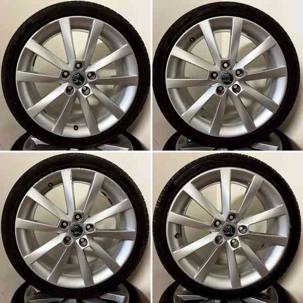 ŠKODA OCTAVIA III 5x112 R18 ET51+LETNÍ 225/40R18 5mm - foto 6