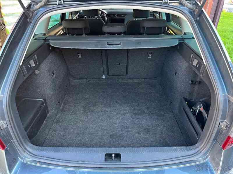 Škoda Octavia 2,0   TDi 110kW DSG - foto 5