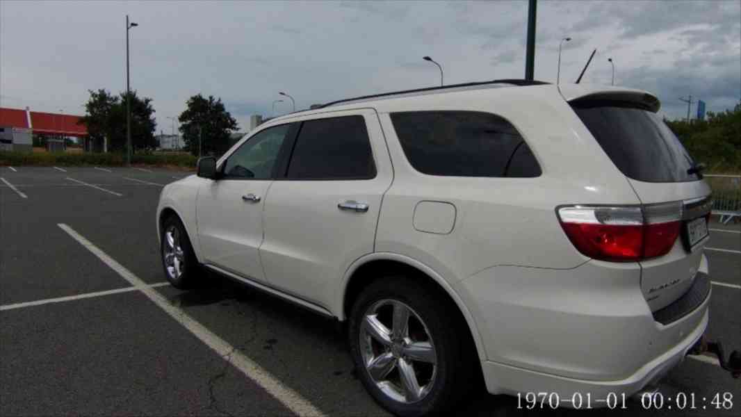 Dodge Durango 5,7   V8 Hemi Citadel + LPG 2011 - foto 9