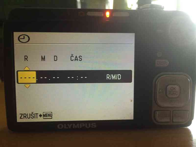 Prodám digitální fotoaparát zn. Olympus X-835 kompakt - foto 4