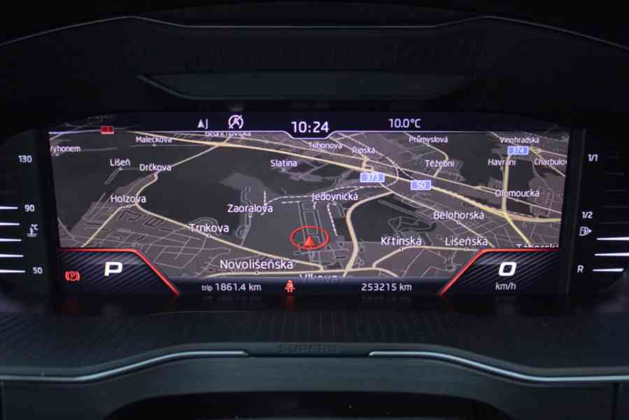 Škoda Superb III Combi - foto 9