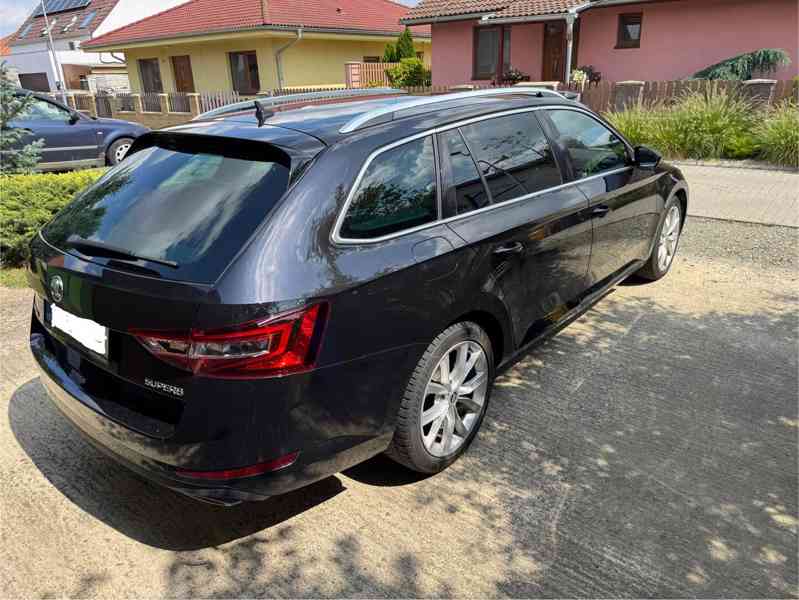 Škoda Superb III Combi - foto 3