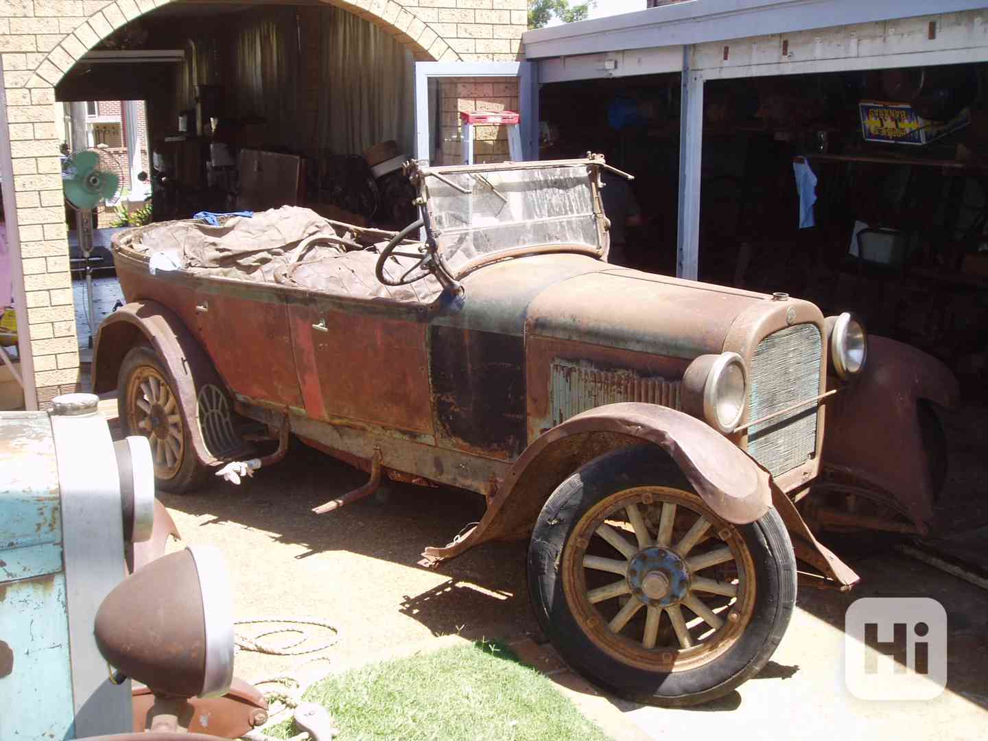 Burza historických vozidel a dílů 13.12.2025 - foto 1