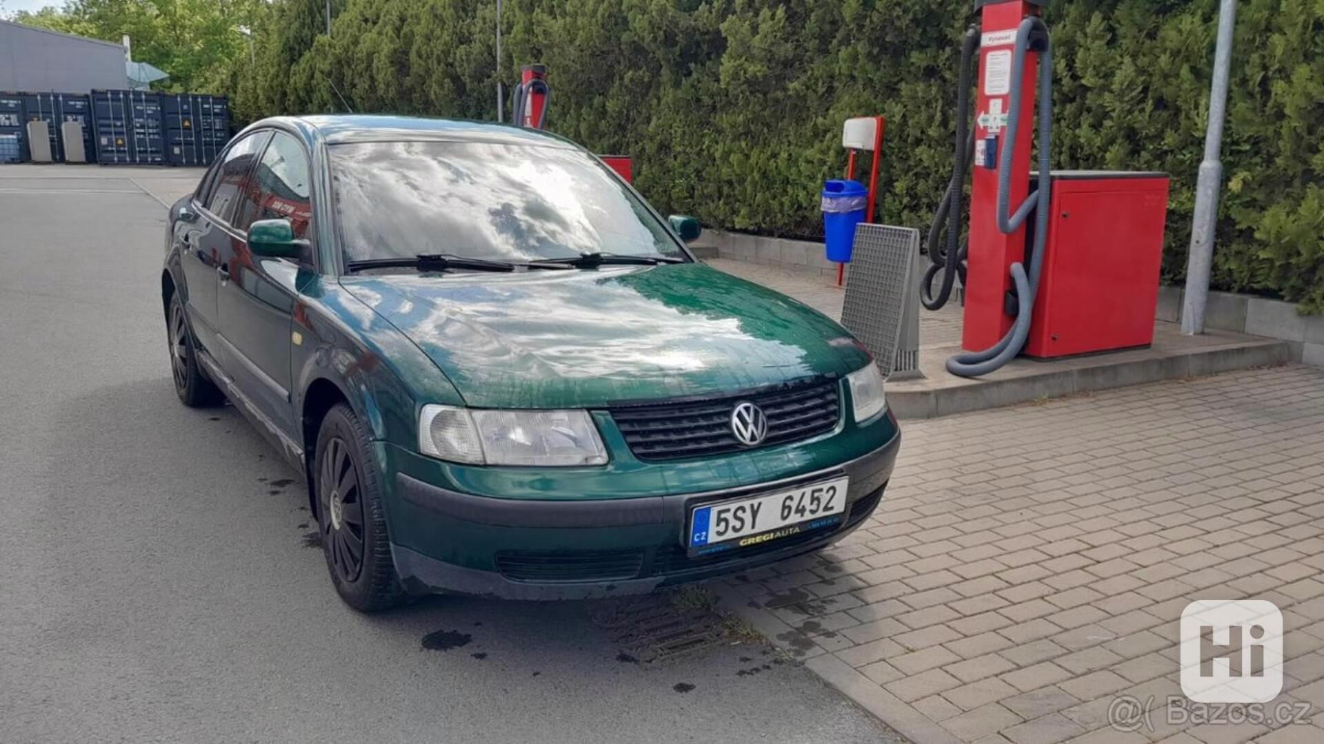 Volkswagen Passat b5 - foto 1
