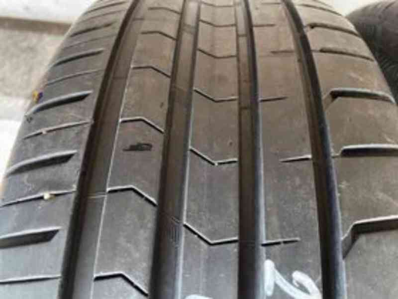 Letní pneu 225/50 R17 98Y 2X VREDESTEIN CIUCIARO DOT17 - foto 3