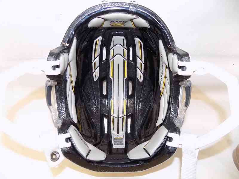Profi helma Easton S19 - bílá ( velikost M ) - ÚPLNĚ NOVÁ - foto 6