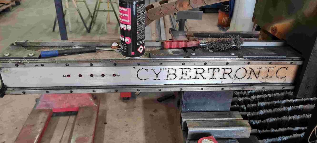 Použitá CNC plazma, včetně trubkořezu, CYBERTRONIC, r. 2019 - foto 6