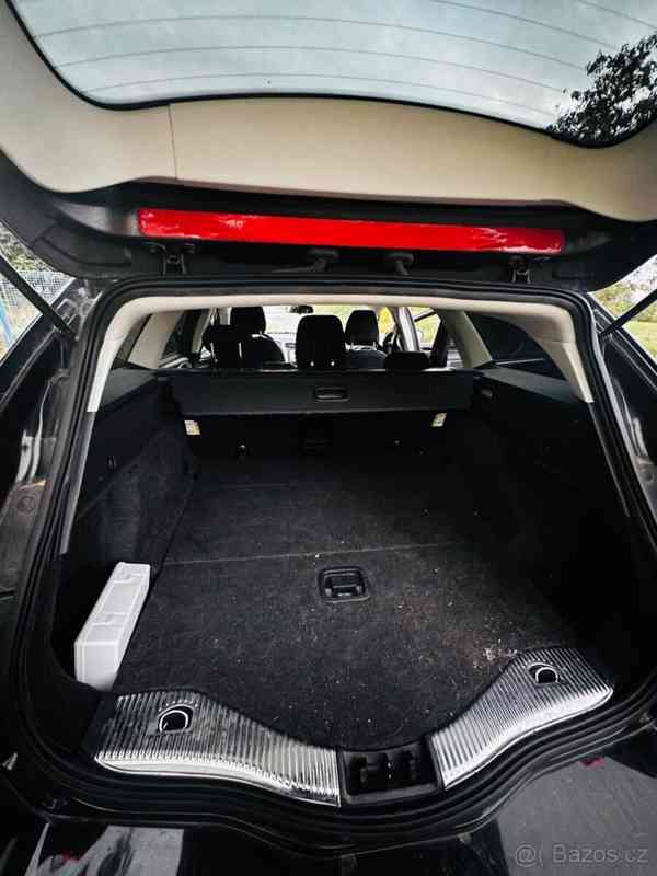 Ford Mondeo 2,0   Mk5 2015 - foto 17