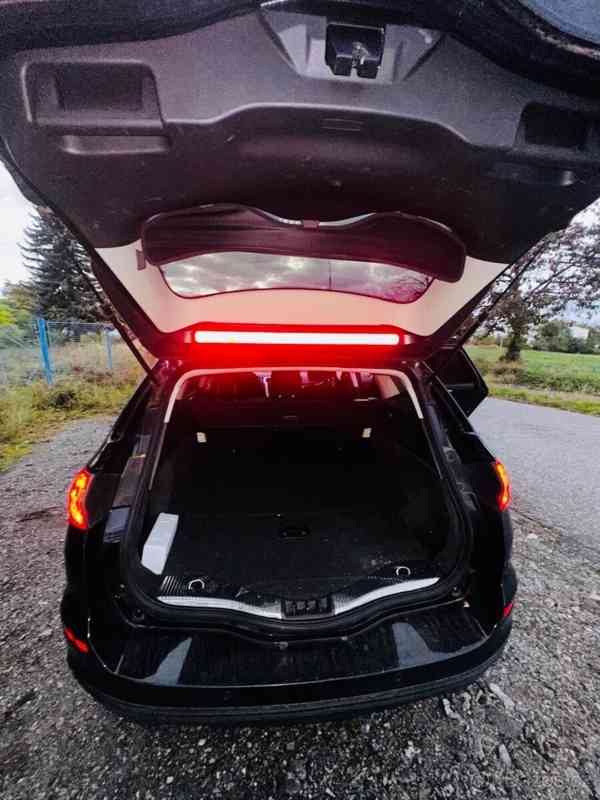 Ford Mondeo 2,0   Mk5 2015 - foto 16
