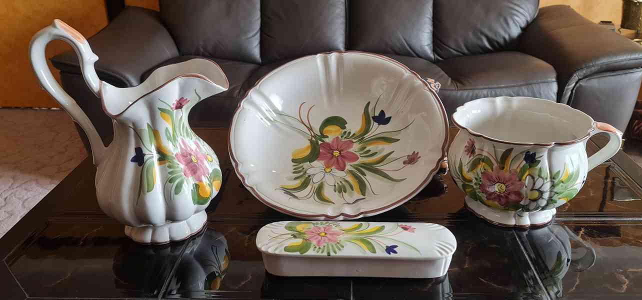 TOALETNÍ SOUPRAVA PORCELÁNOVÁ - foto 2