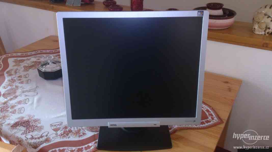 Prodam monitor LCD - foto 1