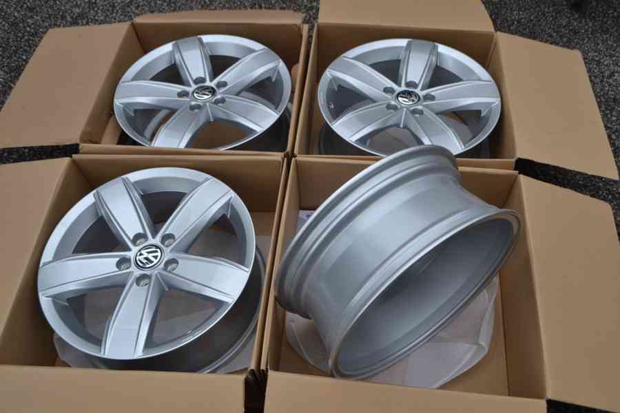 VW Passat B8,Škoda Superb III -NOVÉ orig.Alu 17- 6,5x17 ET41 - foto 7