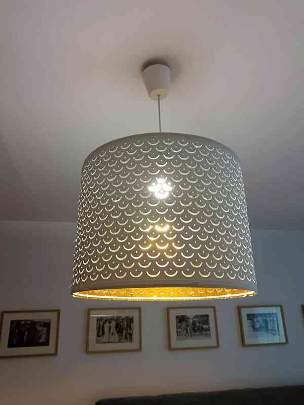 závěsná lampa Ikea
