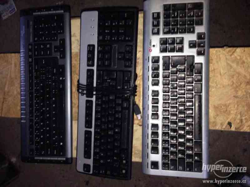 Počítačové klávesnice - foto 1