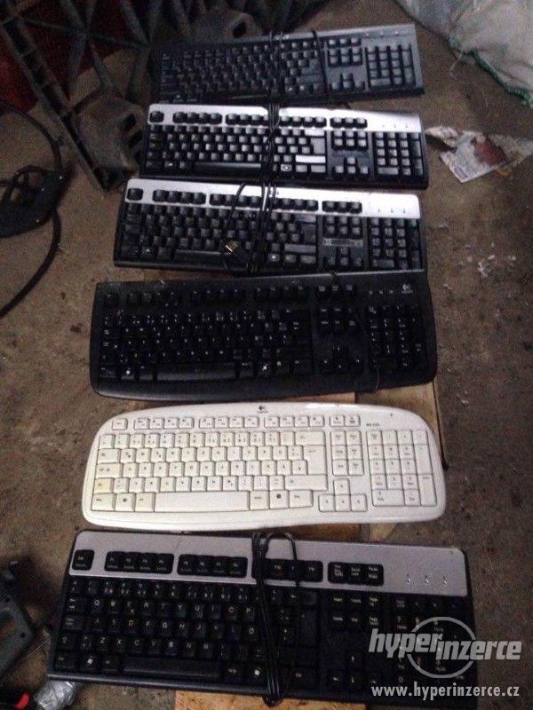 Počítačové klávesnice - foto 4